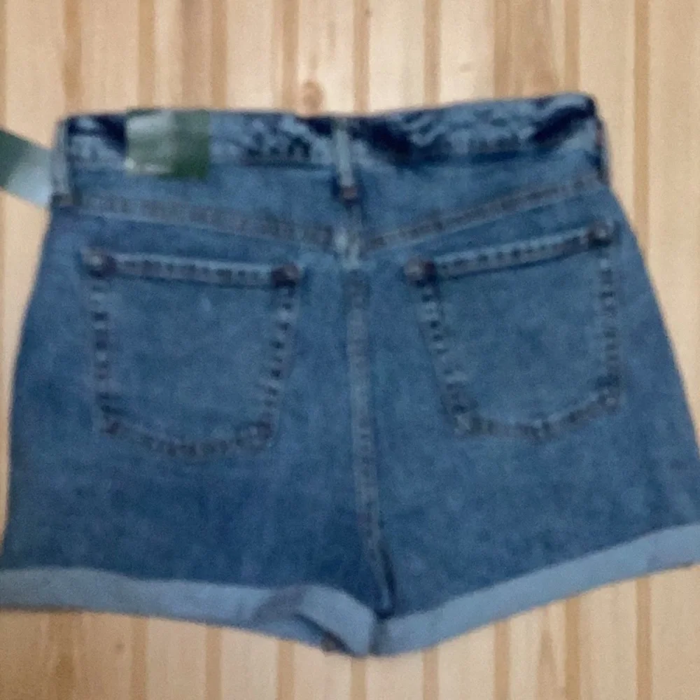 Wild Fable Blue Jean‎ Denim Highest Rise  Mom Shorts 29” Waist Size 8 NWT